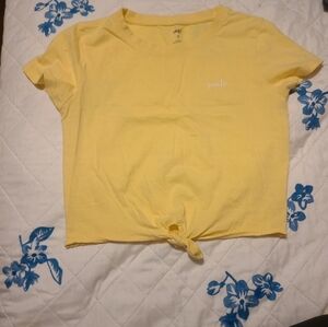 Yellow baby t 💛